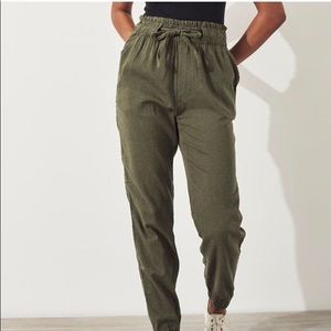 Hollister high waisted green jogger pants